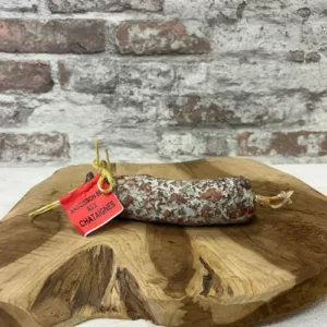 Saucisson aux châtaignes tranches et châtaignes