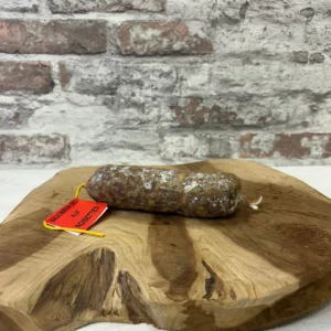 Saucisson aux Noisettes 150 g affiné dans un boyau naturel avec éclats croquants