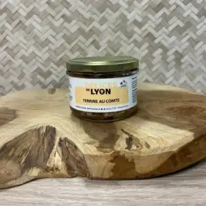Terrine au comté artisanale au lait cru de vache, fabriquée dans le Rhône